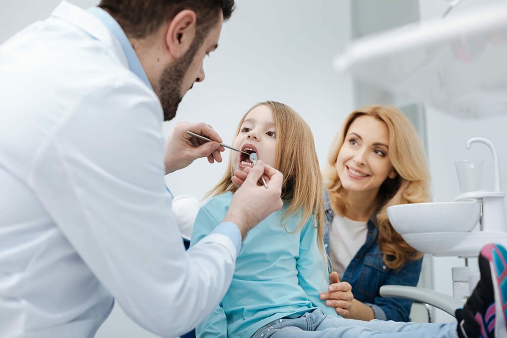 A Parent’s Guide to Children’s Dental Health: When to Start and What to Expect