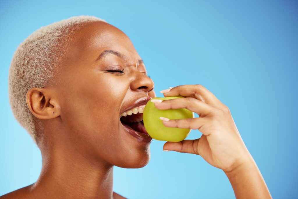 Foods That Help (and Harm) Your Teeth